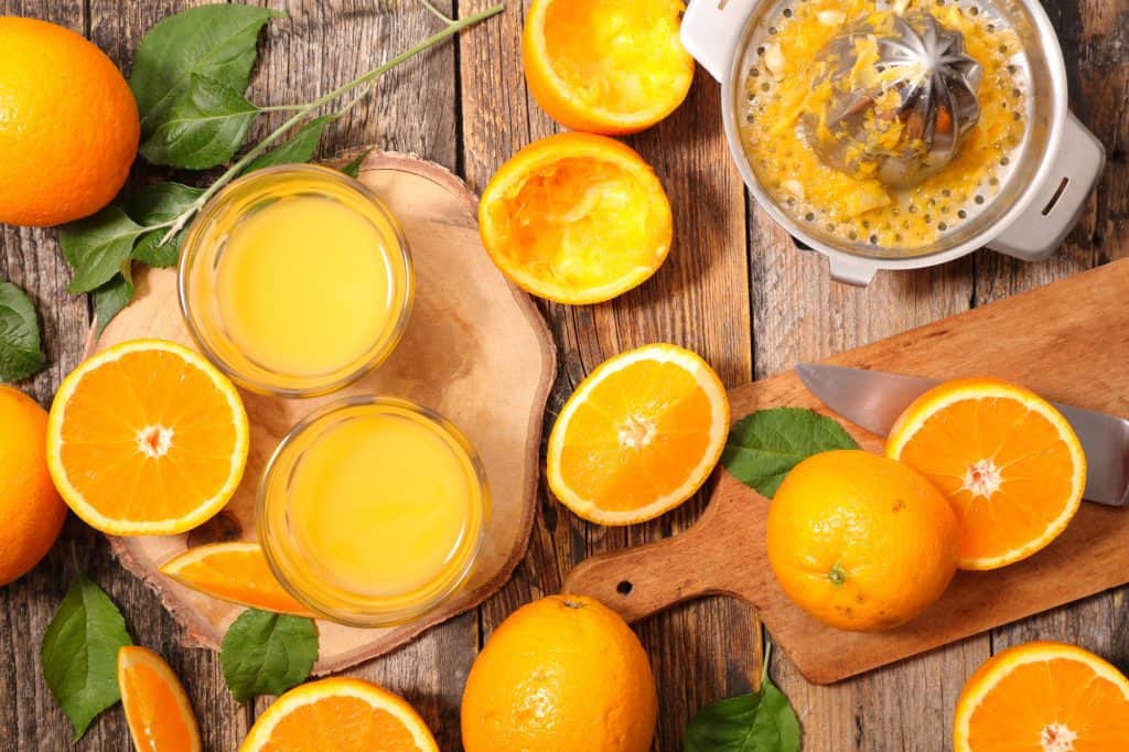 Naranjas y jugo de naranja durante el embarazo: antojos, beneficios